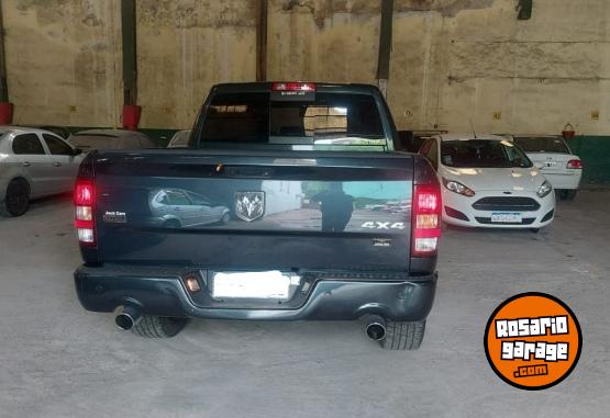 Camionetas - Otra marca Nafta v8 5.7 2018 Nafta 57500Km - En Venta
