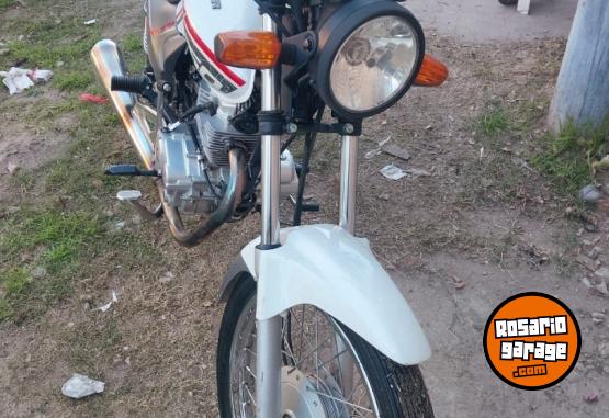 Motos - Corven 150 By hunter 2022 Nafta 7500Km - En Venta