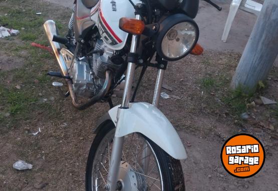 Motos - Corven 150 By hunter 2022 Nafta 7500Km - En Venta