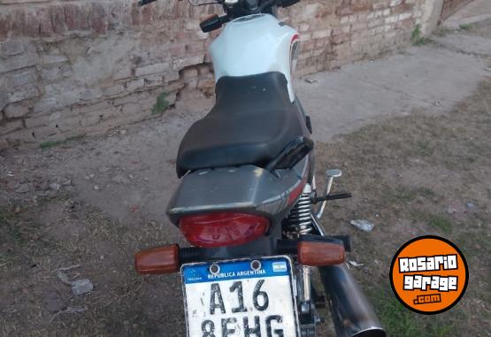 Motos - Corven 150 By hunter 2022 Nafta 7500Km - En Venta