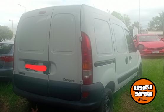 Utilitarios - Renault Kangoo 2010 Diesel 95000Km - En Venta