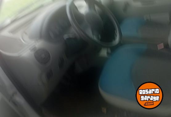 Utilitarios - Renault Kangoo 2010 Diesel 95000Km - En Venta