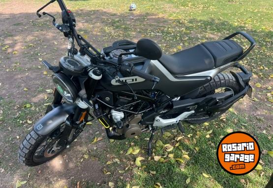 Motos - Husqvarna 401 svarpilen 2021 Nafta 500Km - En Venta