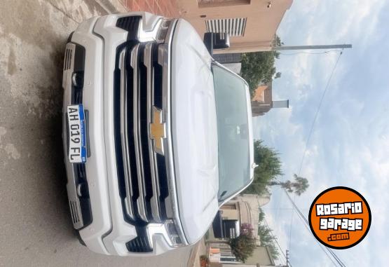 Camionetas - Chevrolet Silverado HC 2025 Nafta 34000Km - En Venta