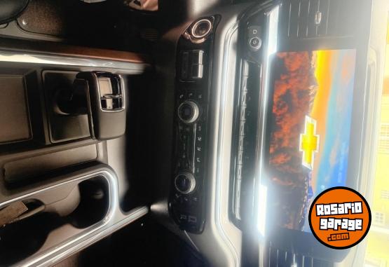 Camionetas - Chevrolet Silverado HC 2025 Nafta 34000Km - En Venta