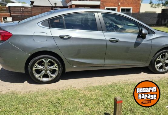 Autos - Chevrolet Cruze Premier 1.4T 4P 2022 Nafta 86100Km - En Venta