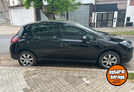 Autos - Peugeot 308 2017 Nafta 180000Km - En Venta