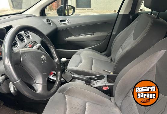 Autos - Peugeot 308 2017 Nafta 180000Km - En Venta