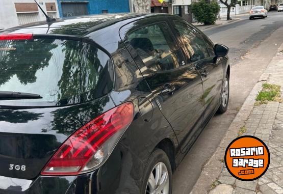 Autos - Peugeot 308 2017 Nafta 180000Km - En Venta