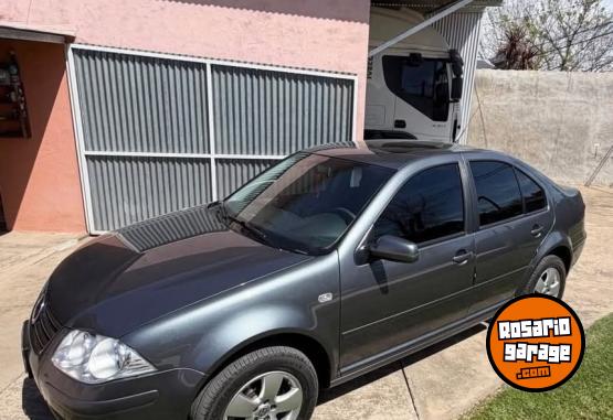 Autos - Volkswagen bora 2.0 2010 Nafta 70000Km - En Venta