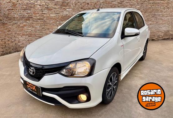 Autos - Toyota Etios 1.5 XLS 2020 Nafta 90000Km - En Venta