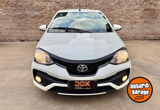 Autos - Toyota Etios 1.5 XLS 2020 Nafta 90000Km - En Venta