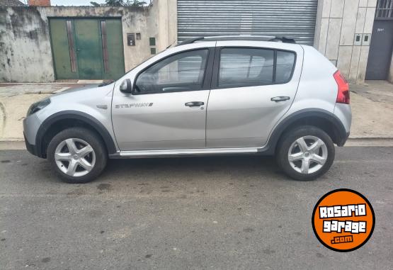 Autos - Renault Sandero 2010 Nafta 170000Km - En Venta