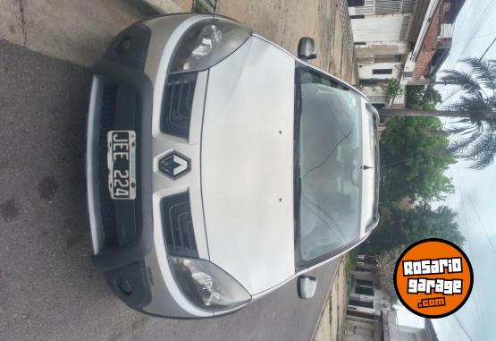 Autos - Renault Sandero 2010 Nafta 170000Km - En Venta
