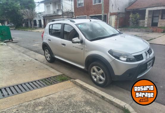 Autos - Renault Sandero 2010 Nafta 170000Km - En Venta