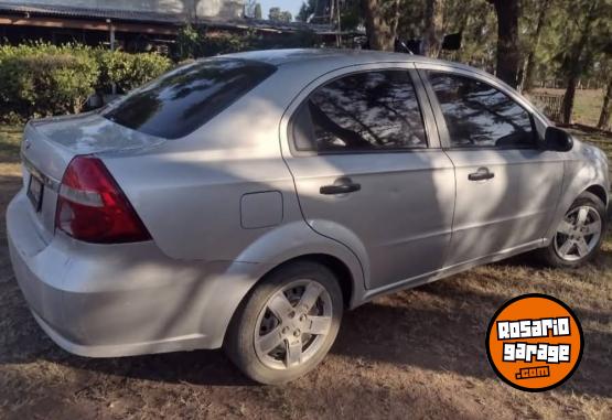 Autos - Chevrolet Aveo 2013 GNC 330000Km - En Venta