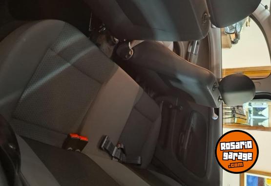 Autos - Volkswagen Gold trendline 2019 Nafta 64500Km - En Venta