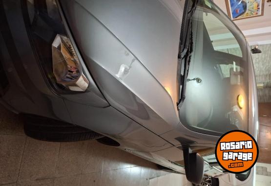 Autos - Volkswagen Gold trendline 2019 Nafta 64500Km - En Venta