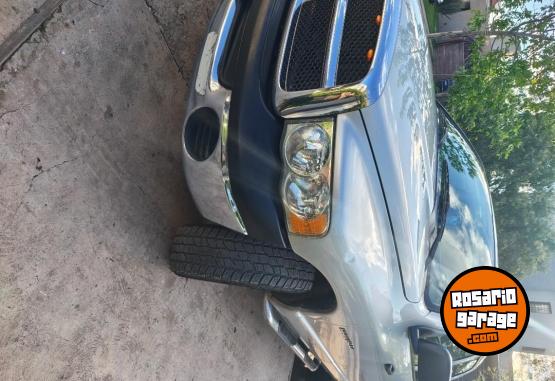 Camionetas - Dodge RAM 3.7 V6 2004 GNC 209000Km - En Venta