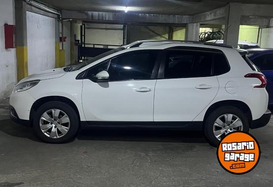 Autos - Peugeot 2008 allure 2017 Nafta 120000Km - En Venta