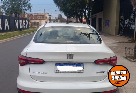 Autos - Fiat Cronos Drive 1.3 GSE BZ 2023 Nafta 46000Km - En Venta
