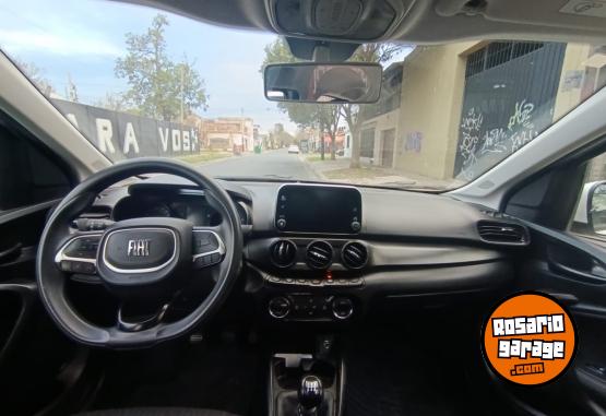 Autos - Fiat Cronos Drive 1.3 GSE BZ 2023 Nafta 46000Km - En Venta