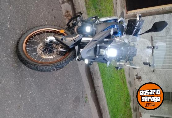 Motos - Corven touring 300 2018 Nafta 36000Km - En Venta