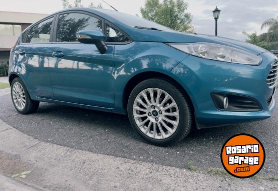 Autos - Ford Firsta 2017 Nafta 78000Km - En Venta