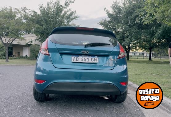 Autos - Ford Firsta 2017 Nafta 78000Km - En Venta
