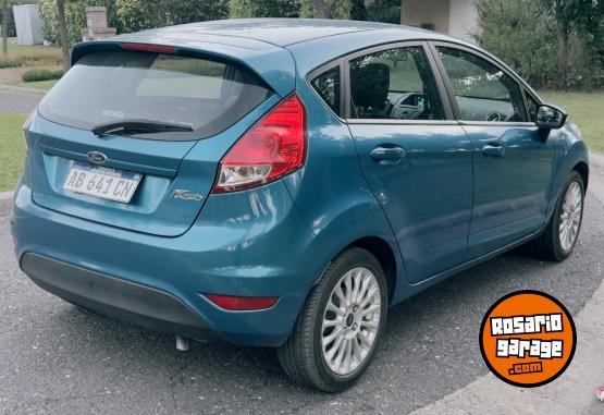 Autos - Ford Firsta 2017 Nafta 78000Km - En Venta