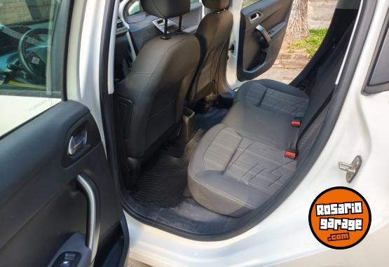 Autos - Peugeot 208 2016 Nafta 69000Km - En Venta
