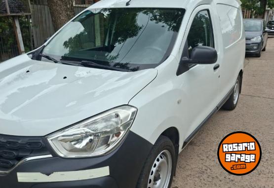 Utilitarios - Renault KANGOO EXPRESS CONF 1.6 S 2020 Nafta 175200Km - En Venta
