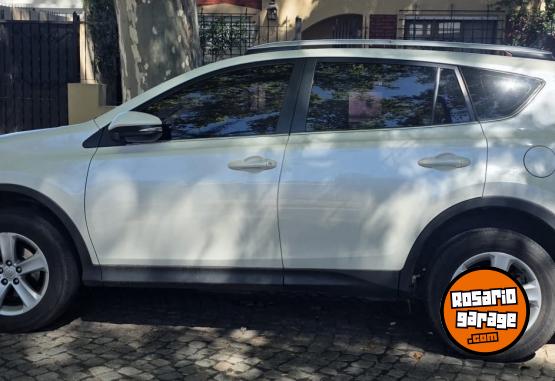 Autos - Toyota RAV4 4x4 A/T FULL 2013 Nafta 262000Km - En Venta