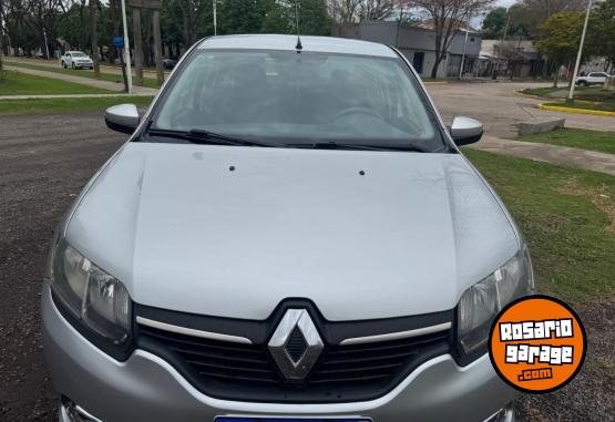 Autos - Renault Logan 2016 Nafta 150Km - En Venta