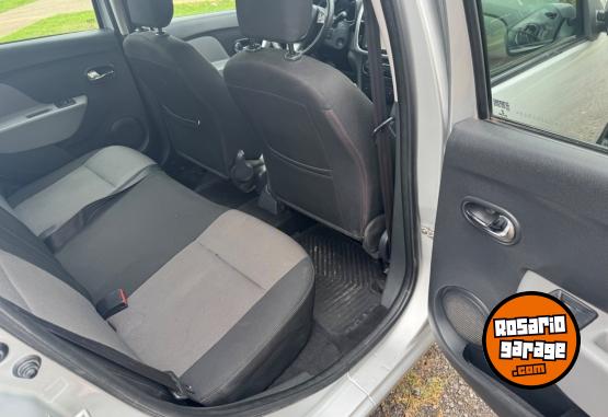 Autos - Renault Logan 2016 Nafta 150Km - En Venta