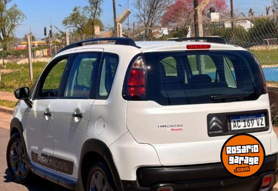 Autos - Citroen C3 aircross shine 2018 Nafta 180000Km - En Venta
