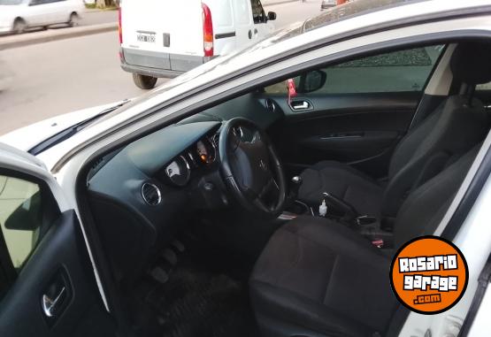 Autos - Peugeot 308 2013 Nafta 125000Km - En Venta