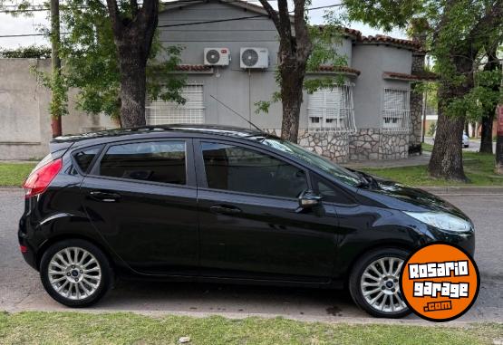 Autos - Ford Fiesta Se 2015 Nafta 117000Km - En Venta