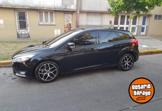 Autos - Ford Focus 2017 Nafta 70000Km - En Venta