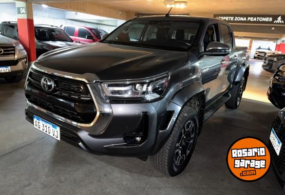 Camionetas - Toyota SRX, 4x4 , Trocha ancha 2024 Diesel 2500Km - En Venta