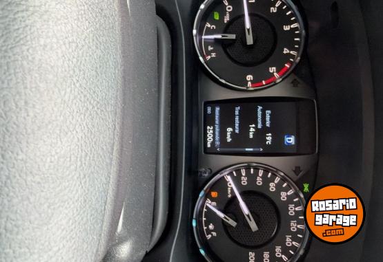 Camionetas - Toyota SRX, 4x4 , Trocha ancha 2024 Diesel 2500Km - En Venta