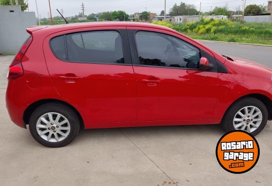Autos - Fiat Palio atractive 2017 GNC 151111Km - En Venta