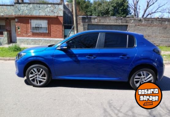Autos - Peugeot 208 Allure pack 2023 Nafta 11300Km - En Venta