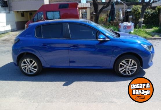 Autos - Peugeot 208 Allure pack 2023 Nafta 11300Km - En Venta