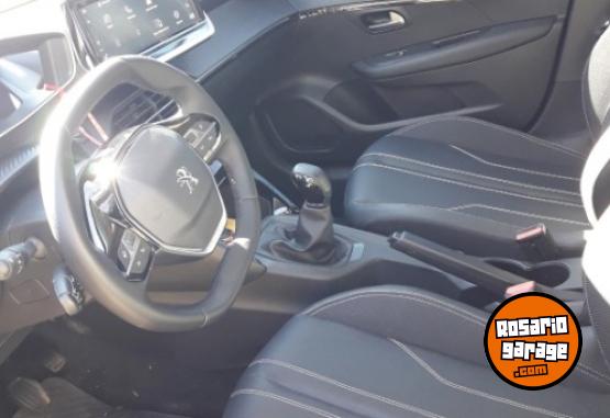 Autos - Peugeot 208 Allure pack 2023 Nafta 11300Km - En Venta