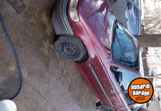 Autos - Volkswagen Pointer 1996 Nafta 111111Km - En Venta
