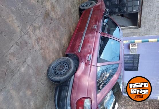 Autos - Volkswagen Pointer 1996 Nafta 111111Km - En Venta