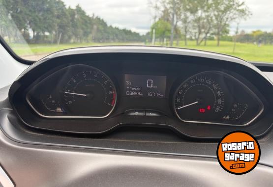 Autos - Peugeot 2008 2016 Nafta 134000Km - En Venta