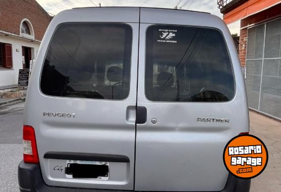 Utilitarios - Peugeot Partner 1.4 2013 Nafta 134000Km - En Venta