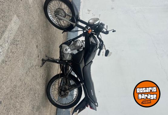 Motos - Honda CB 1 125 2013 Nafta 999999Km - En Venta